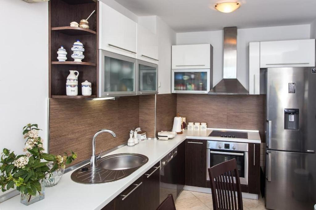 דוברובניק Leo Apartment מראה חיצוני תמונה
